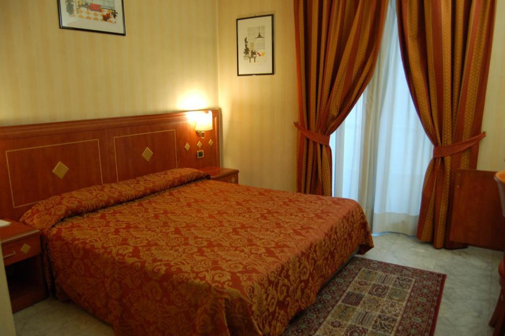 טורינו Hotel Chelsea חדר תמונה