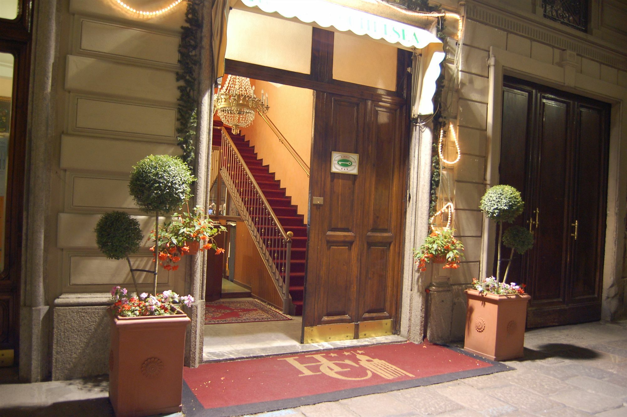 טורינו Hotel Chelsea מראה חיצוני תמונה