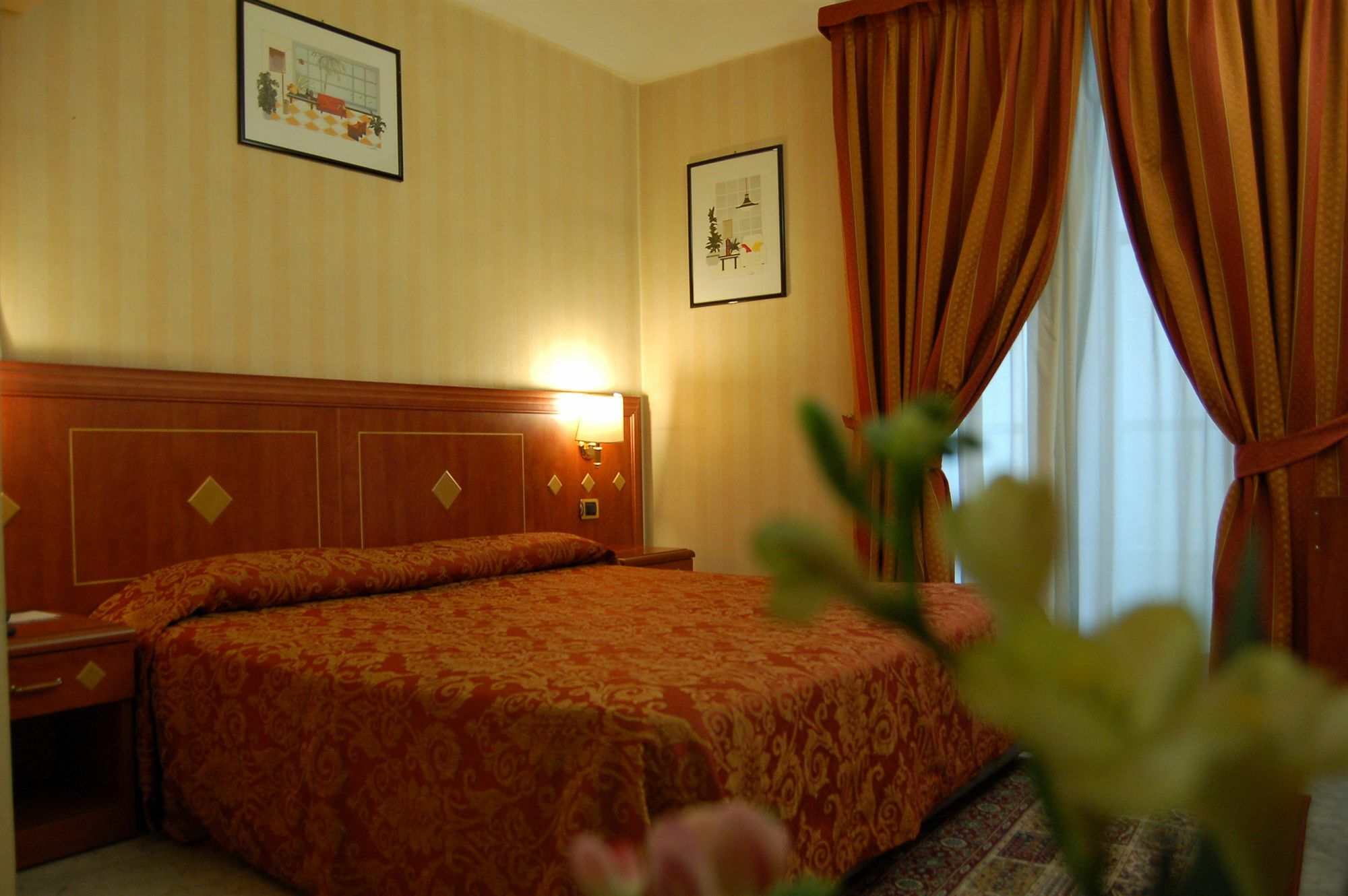 טורינו Hotel Chelsea מראה חיצוני תמונה